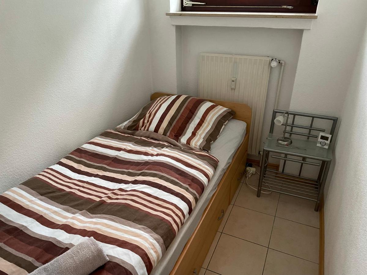 Schoenes Einfaches Zimmer In Oldenburg Exterior foto