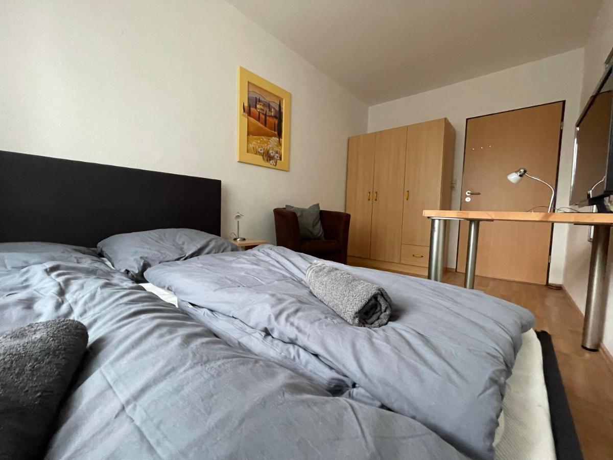 Schoenes Einfaches Zimmer In Oldenburg Exterior foto