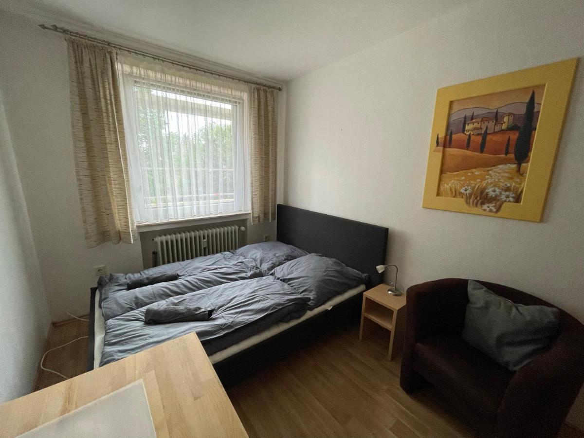 Schoenes Einfaches Zimmer In Oldenburg Exterior foto
