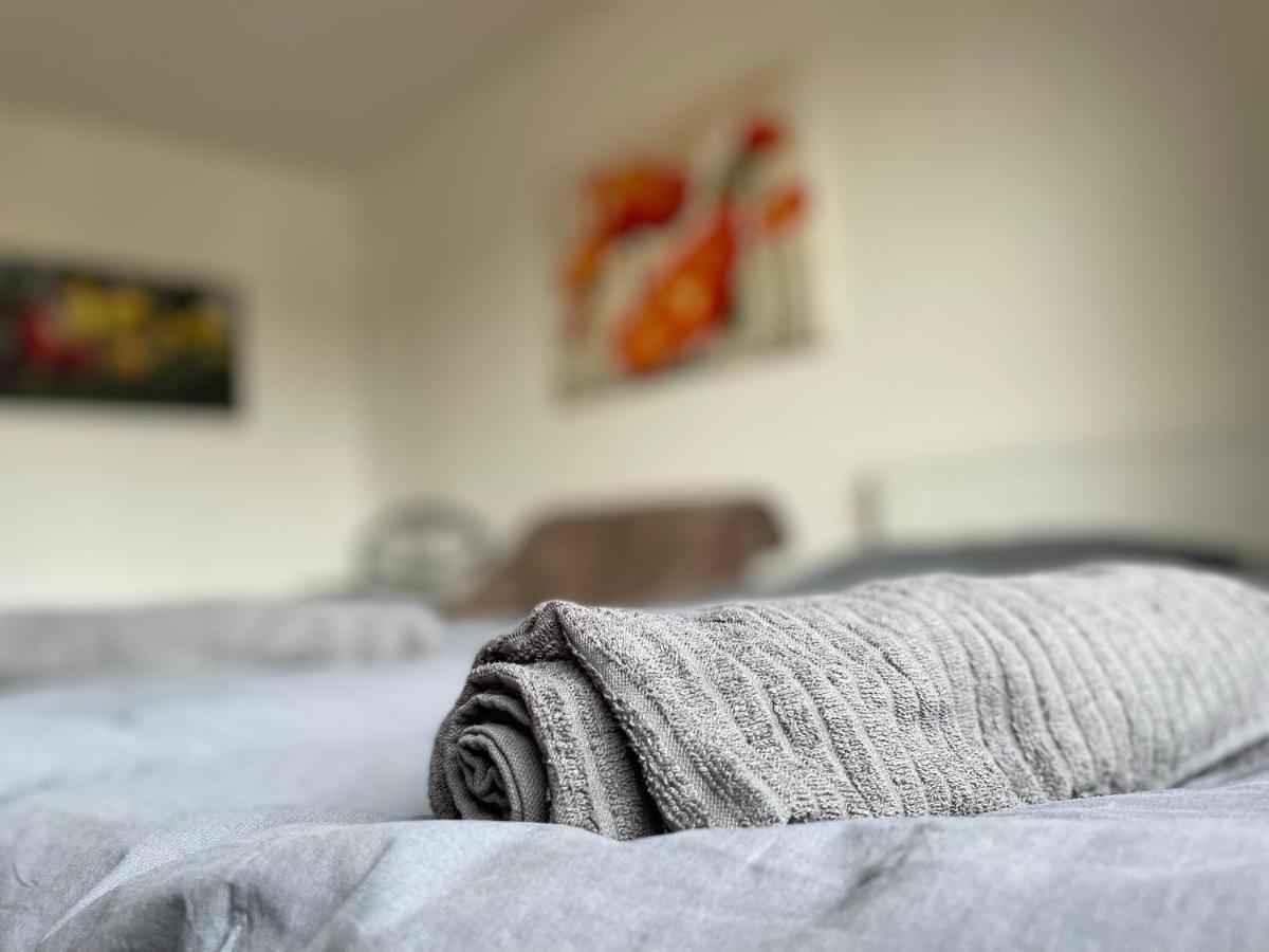 Schoenes Einfaches Zimmer In Oldenburg Exterior foto