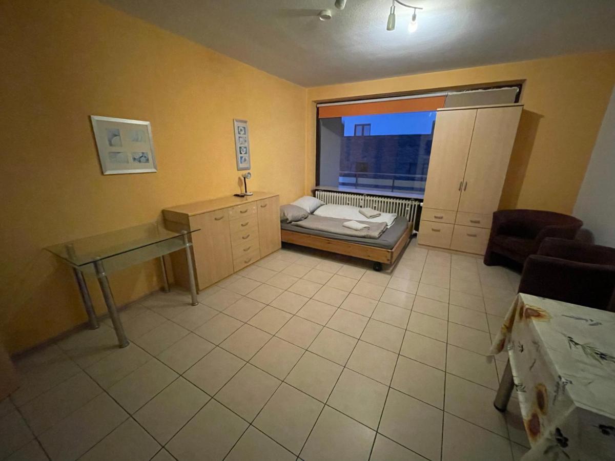 Schoenes Einfaches Zimmer In Oldenburg Exterior foto